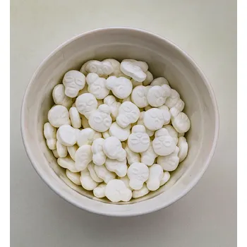 Přisada na vaření a pečení Lucie´s Sprinkles 3D Lebky – cukrové zdobení (bez lepku, vegan) 90g: 90g