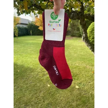 Pánské ponožky Merino ponožky 70% ovčí vlny (volný lem pro děti) - červeno-bordova, Surtex Varianty: 24/26