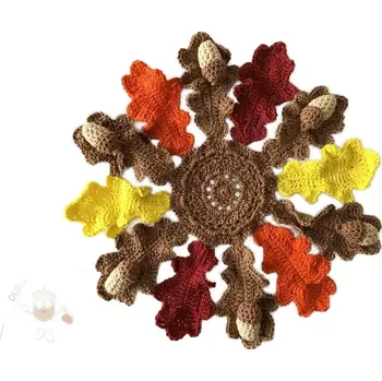 prostírání Dubový skřítek Podzimní háčkovaná dečka z dubových lístků - kouzlo podzimu v každém očku