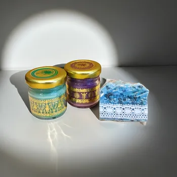 vonný vosk SCHMINKA Zvýhodněný set: Mini svíčka Pro štěstí + Algiz / mýdlo zdarma