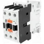 Stykač 3-pólový 24VDC 32A NO x3 DIN BF šroubové svorky 690V