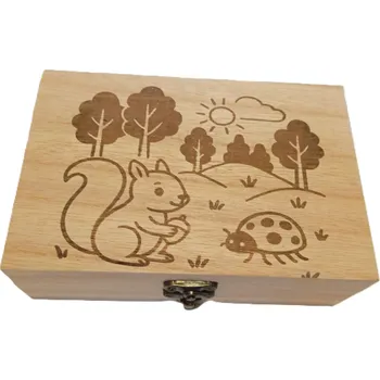 Dary dřeva Krabička-veverka