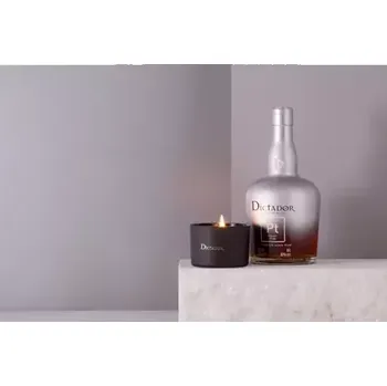 Rum Dictador XO Platinum 40% 0,7l dárkový box + svíčka (5902670847945)