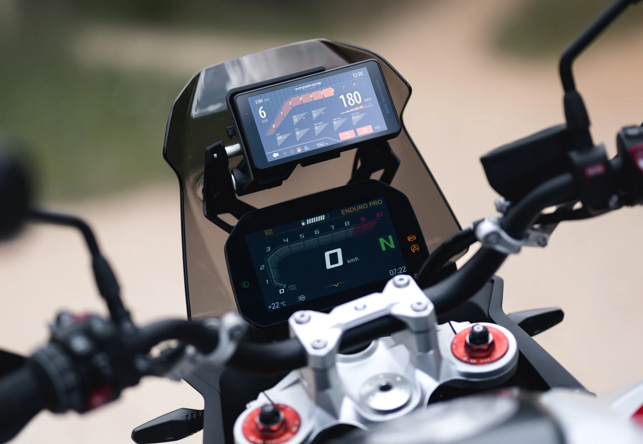 Ridesync display BMW - Apple CarPlay a Android Auto pro motocykly