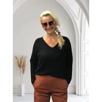 Dámský svetr Anděla dámský svetr do V Barva: Černá, Size system: One size