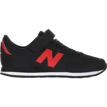 Chlapecké tenisky Boty New Balance Triple Black 9944212 C10 (28)