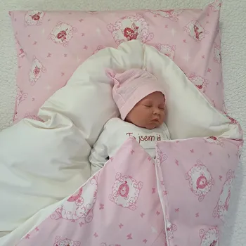 Zavinovačka Pro útulný domov Péřová zavinovačka Víla růžová Sada 4v1 TYP zavinovačky: KLASIK, ROZMĚR zavinovačky a polštářku: 70 x 70 cm + 40 x 60 cm