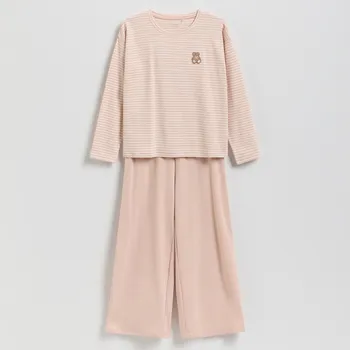 Dívčí spodní prádlo Reserved - Dvoudílná pyžamová souprava s potiskem medvěda - pudrově růžová - 814GX-39X - 814GX-39X-U12