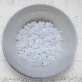 Jedlá dekorace na dort Lucie´s Sprinkles 3D Duchové – cukrové zdobení bez lepku, vegan 55g: 55g