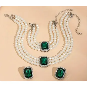 Náhrdelník Perlová sada s velkým zeleným kamenem