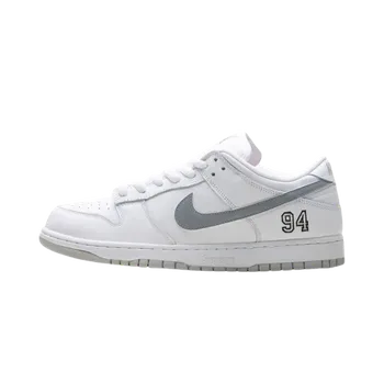 Pánské tenisky Nike SB Dunk Low Supreme 94 White Metallic Silver EU: 41