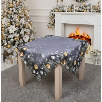 Ubrus vánoční, Vánoční baňky