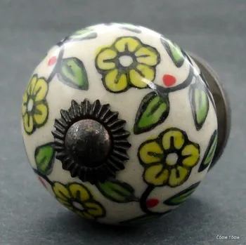 Nábytkové kování Nábytková úchytka krémová se žlutými kvítky - 4 cm - knopka