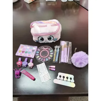 plyšák mega sada malé stylistky v plyšové kabelce s kočičkou