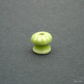 Nábytková knopka světle zelená 1,4 cm bez vrutu - úchytka