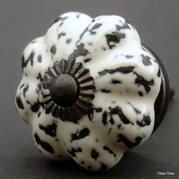 Nábytkové kování Nábytková úchytka krémová s patinou 4,2 cm - knopka