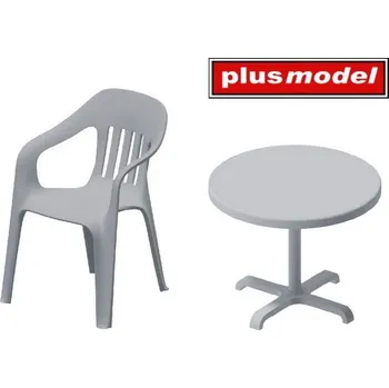 Plastikový model 1/35 Plastic chairs and table (3 pcs.)