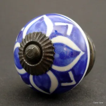 Nábytkové kování Nábytková úchytka tmavě modrá s bílou kresbou 4 cm - knopka