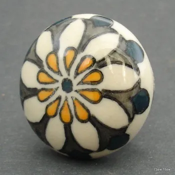 Nábytkové kování Nábytková úchytka krémová s kresbou - 4 cm - knopka