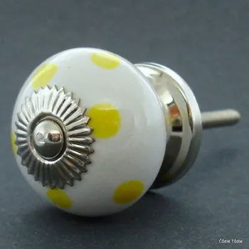 Nábytkové kování Nábytková úchytka bílá se žlutými puntíky 3,7 cm - knopka