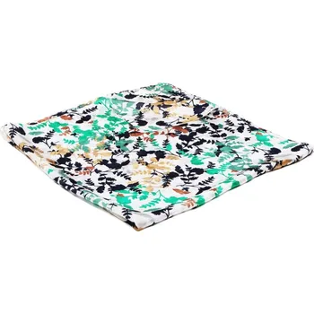 Šátek Hedvábný šátek s potiskem světle zeleno-tmavě modro-bílý