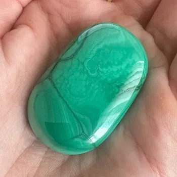 Malachit Kongo Hmatka 14 cca 4,6 x 2,9 cm, 47 g