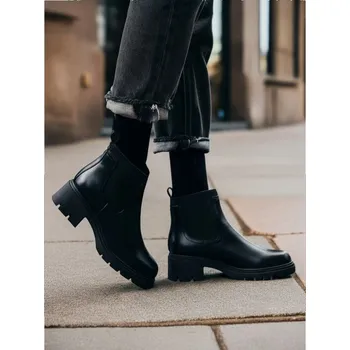 Dámská obuv Sinsay - Kotníkové boty na podpatku - černá - 197FW-99X - 197FW-99X-40