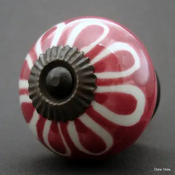 Nábytkové kování Nábytková úchytka růžová s kresbou 4 cm - knopka