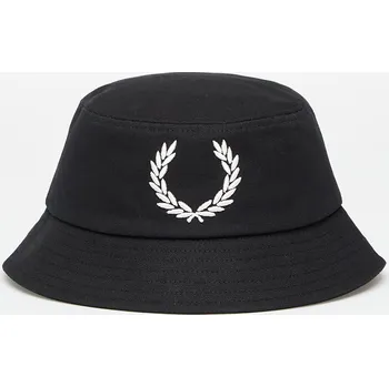 Klobouk Klobouk FRED PERRY Bold Branding Canvas Buckethat Black/ Snow White M