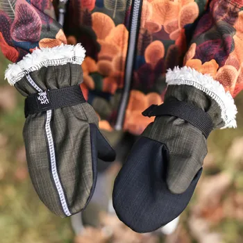 Rukavice Little Things Softshellové rukavice s hebkým chloupkem Barva: Tmavě zelené, Velikost: 9-12kg