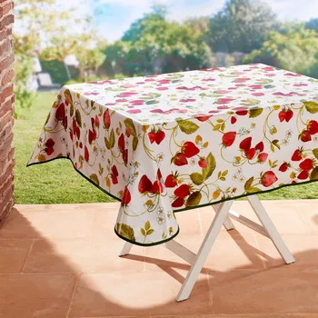 ubrus Ubrus Jahody potisk 110x140 cm 110 x 140 cm