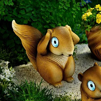 Vánoční dekorace Solární dekorace Veverka Elka hnědá