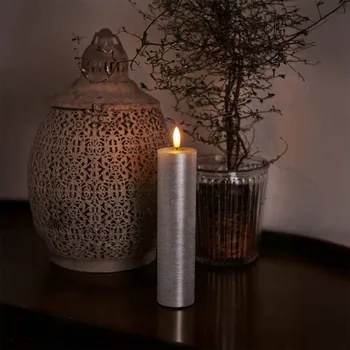 Svíčka SIRIUS Vosková LED svíčka Sille, 20cm, stříbrná, prům. 5cm