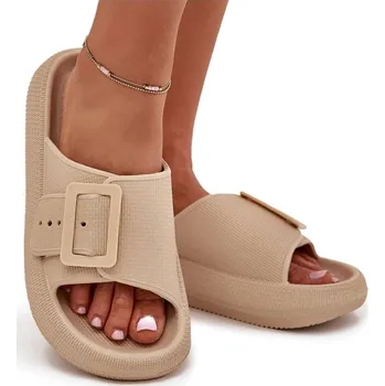 Dámské žabky NAZOUVÁKY DÁMSKÉ PĚNOVÉ SILNÁ PODRÁŽKA S PŘEZKOU VINCEZA 75207 BÉŽOVÁ 39