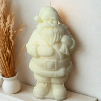 Svíčka Dekorační vánoční svíčka Sněhulák