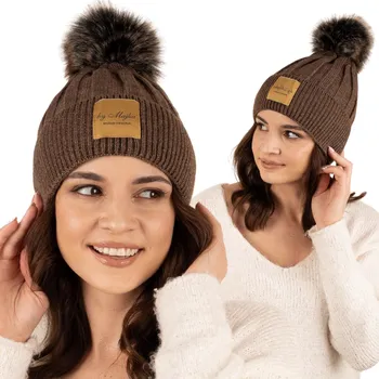 Čepice HNĚDÁ Dámská Čepice s Bambulí Zimní Teplá Ohýbaná MAJKA