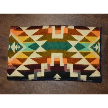 Přehoz na lůžko Deka Ekvádor (lamí vlna, střední I)