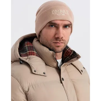 Módní doplněk Pánská pletená čepice s vyšitým nápisem - písková V6 OM-ACWH-0120 - univerzální