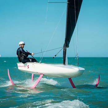 Člun Birdyfish Foilující jednoposádková plachetnice BIRDYFISH.S