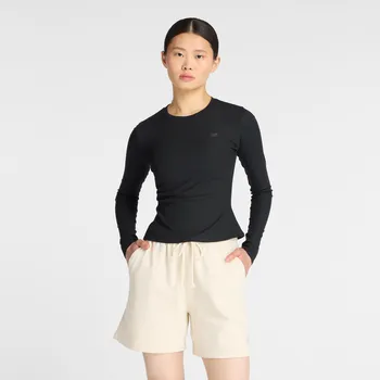 Dámské tričko Dámské tričko New Balance WT53133BK – černé