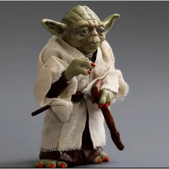 Figurka Yoda s Látkovým Oblečením a Doplňky (13 cm)