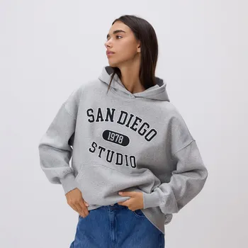 Dámská mikina Reserved - Mikina s potiskem - světle šedá - 678GA-09M - 678GA-09M-S