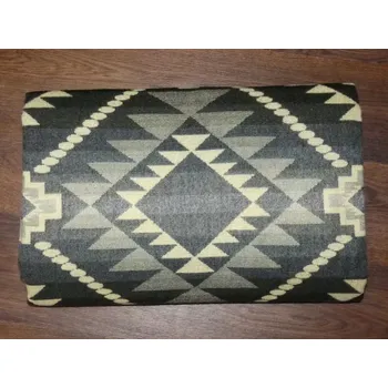 Přehoz na lůžko Deka Ekvádor I (lamí vlna, koso VI)