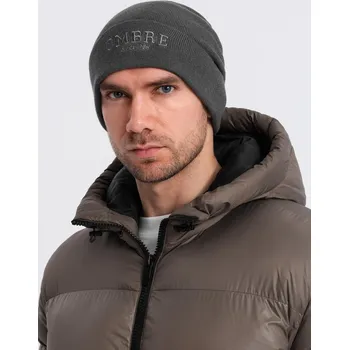 Módní doplněk Pánská pletená čepice s vyšitým nápisem - grafitová V2 OM-ACWH-0120 - univerzální