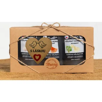 Dárková krabička Křupavý sýr Dárková sada 3 druhů lyo korbáčiků od Bači a láskou (Křupavý sýr Dárková sada 3 druhů lyo korbáčiků od Bači s láskou)