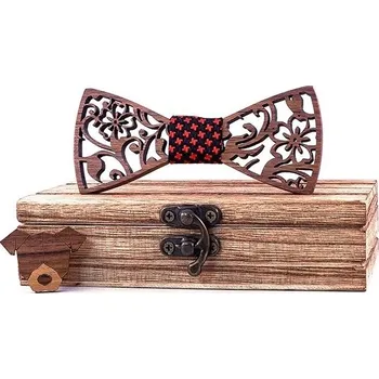 Motýlek Dětský dřevěný motýlek s broží medvídka – červený