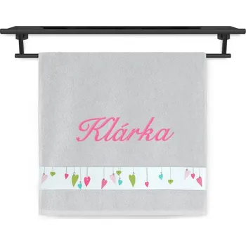 Ručník Ručník se jménem NA PŘÁNÍ 50x100 Barevná srdíčka stříbrná
