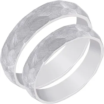 Prsten Matné tepané snubní prsteny ze zlata Zvezda