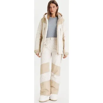 Snowboardové kalhoty Guess Lyžařské kalhoty W5BB70 W3272 Béžová Regular Fit L