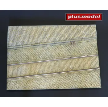 Plastikový model Plusmodel 1/35 Display base Cobblestone street w/tram tracks